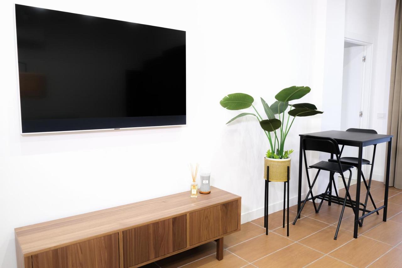 Aroma Apartment, Maschio Angioino-porto Di * Napoli