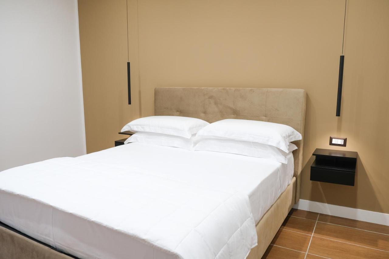 Aroma Apartment, Maschio Angioino-porto Di