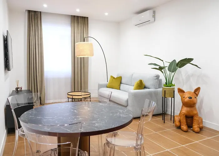 Aroma Apartment, Maschio Angioino-Porto Di Napoli
