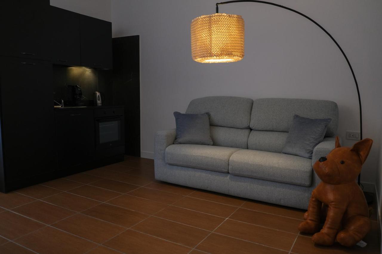 Aroma Apartment, Maschio Angioino-porto Di *